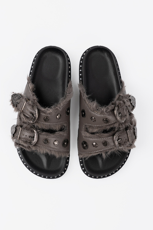 color gris Zapatillas con un abrigo de piel i ćAiekami