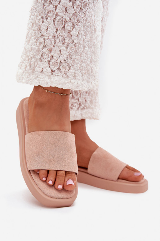 zapatillas de mujer con una plataforma Z de gamuza ecológicau color rosa Jorina