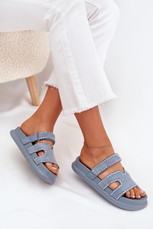 zapatillas de mujer Con decoración con una plataforma color azul Delyna