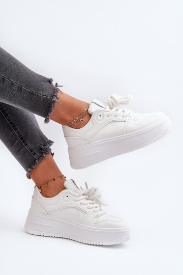 Vhisper zapatillas modelo sneakers de color blanco con plataforma de cuero ecológico 2
