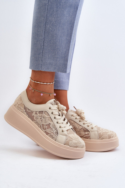 con motivos de encaje Zapatillas modelo zapatos. Femenino con una plataforma S.Barski HY025 beige