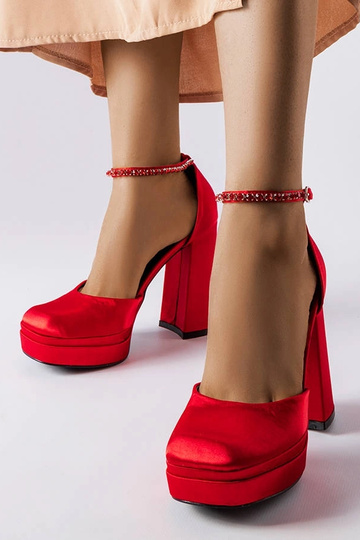 Zapatos de tacón rojos Elida