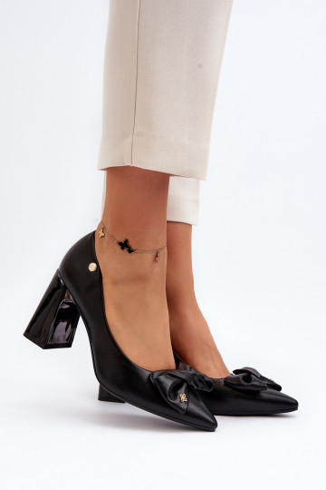 Zapatos con tacones con cintas de color negro Ariemessa 2
