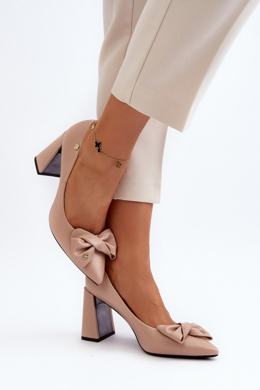 Zapatos con tacones con cintas beige Ariemessa Zapatos con tacones con cintas beige Ariemessa