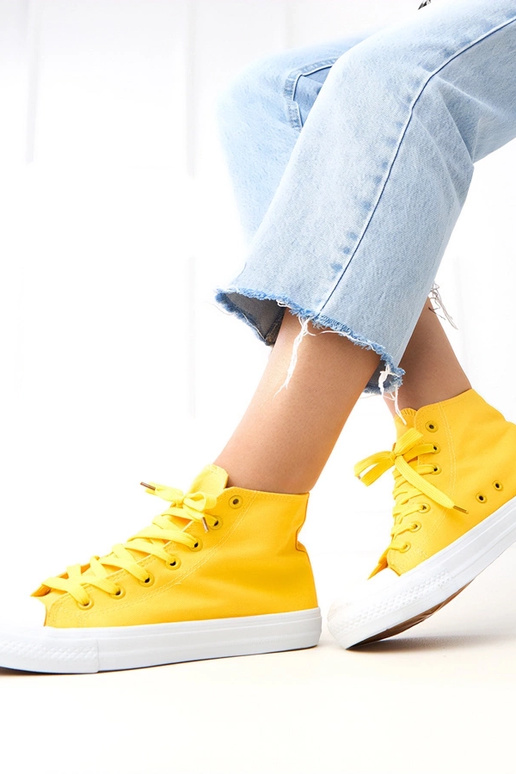 Zapatillas altas amarillas Ghanem