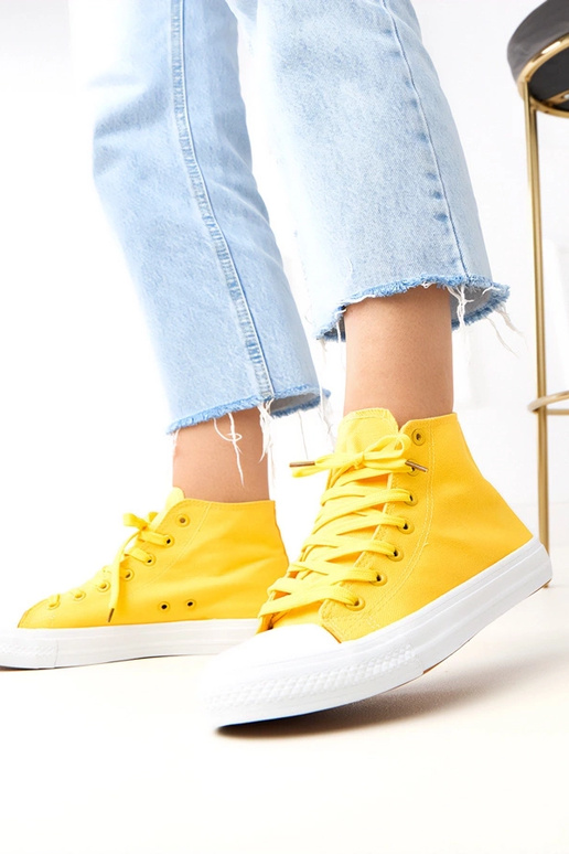 Zapatillas altas amarillas Ghanem