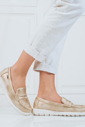 Mocasines de mujer dorado con suela flexible 2