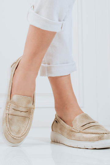 Mocasines de mujer dorado con suela flexible