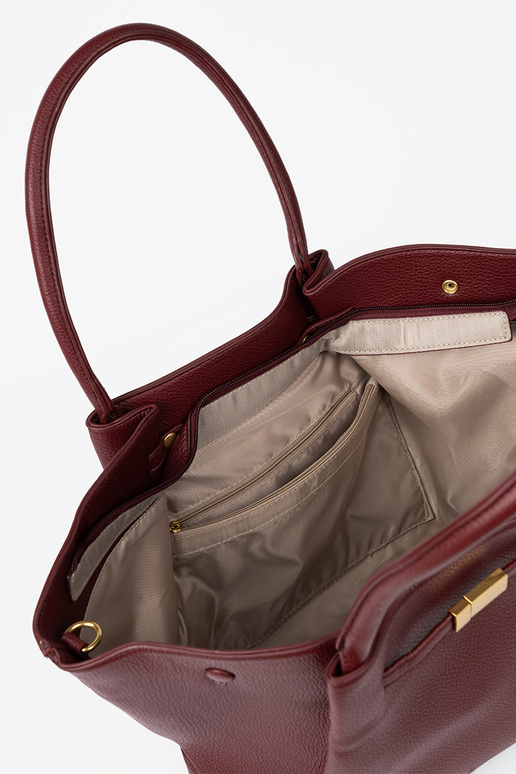 Elegante bordoAa shopperka sobre el hombro