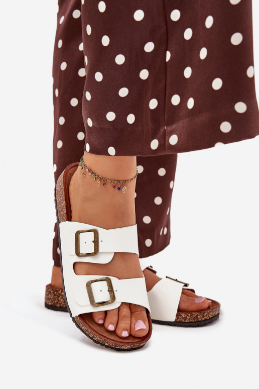 Femenino Zapatillas con una plataforma con hebillas el color blanco Vesina