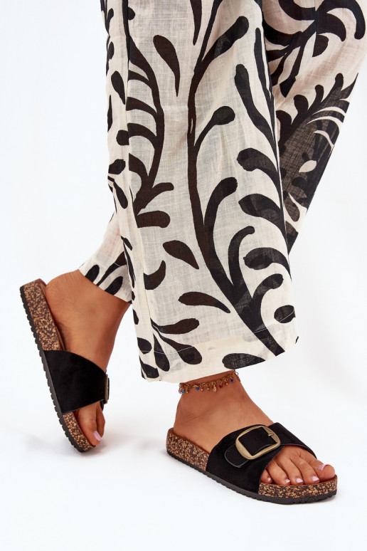 zapatillas de mujer con hebillas con una plataforma de color negro Zavira