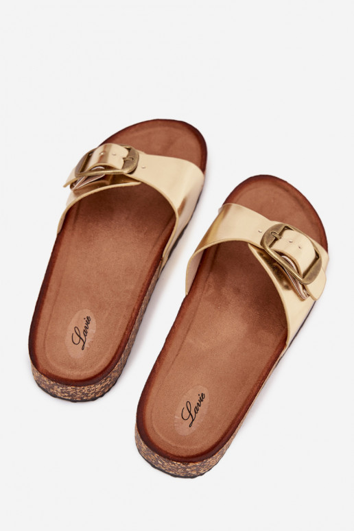 zapatillas de mujer con una plataforma con hebillas color dorado Vianara