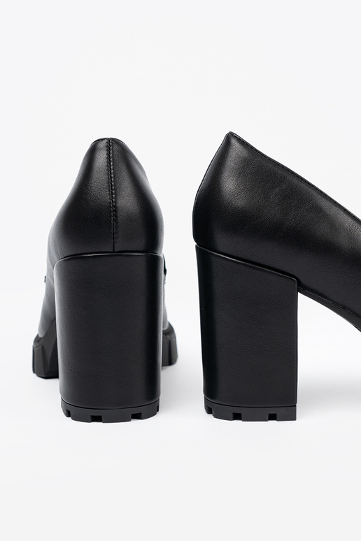 de color negro mocasines en el talon z traperoAą podeszAą de color negro mocasines en el talon z traperoAą podeszAą