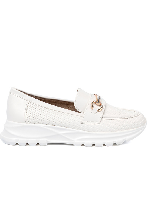 el color blanco mocasines z dekoracyjnym doradom elementem.