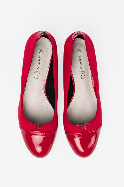 color rojo tacones altos z lakieroAanym noskiem color rojo tacones altos z lakieroAanym noskiem