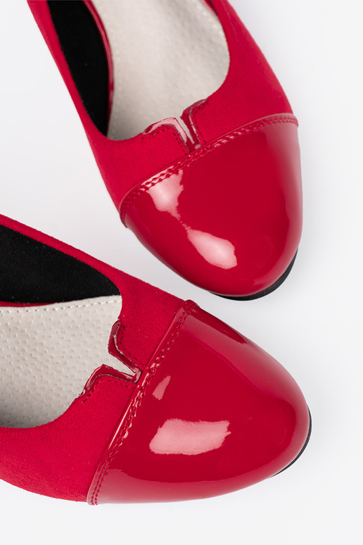 color rojo tacones altos z lakieroAanym noskiem color rojo tacones altos z lakieroAanym noskiem