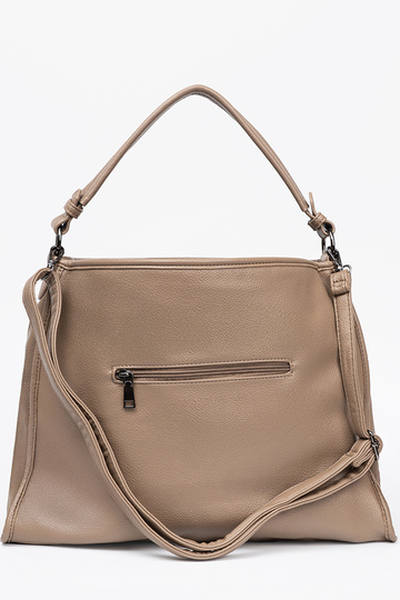 Un clásico beige bolso de mujer