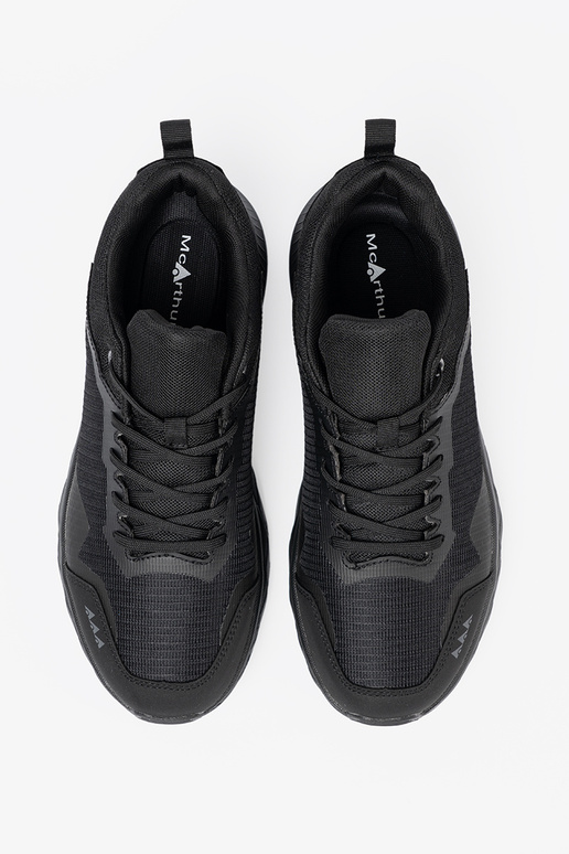 de color negro Zapatillas modelo zapatos. z tekstylną choleAką hombres McArthur