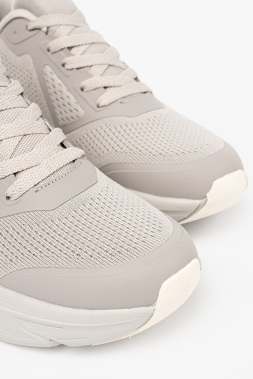 color marfil zapatos deportivos con malla McArthur