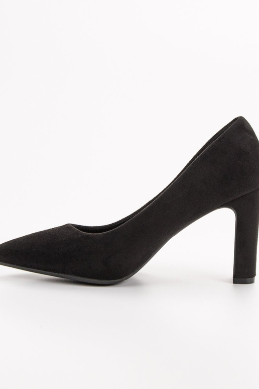 modelo clásico ante zapatos