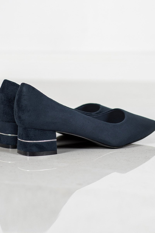 Zapatos con cinta decorativa color azul