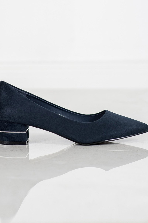 Zapatos con cinta decorativa color azul