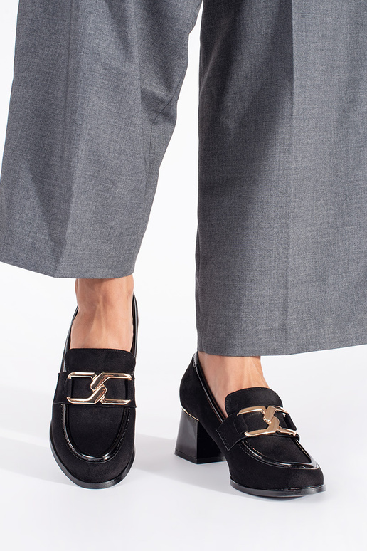 de gamuza mujer medio zapatos en un poste grueso