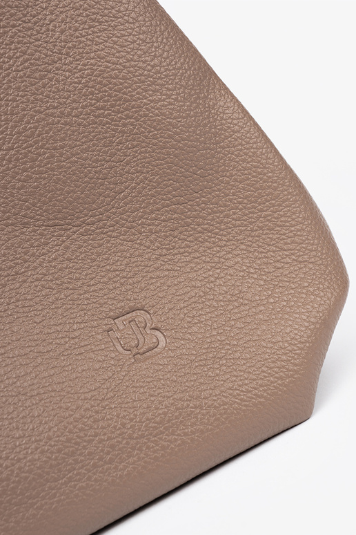 Elegante oscurobeige bolso z kosmetyczką A środku Elegante oscurobeige bolso z kosmetyczką A środku