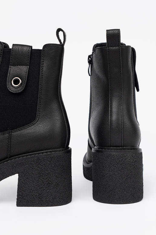 Estilo elegante de color negro zapatos z elastyczną AstaAką Sergio Leone