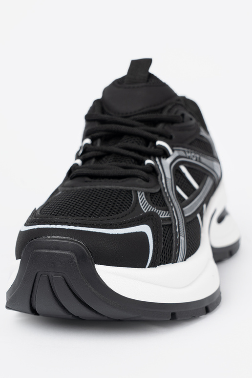 de color negro Zapatillas modelo zapatos. z przeAieAną choleAką i masyAną białą podeszAą