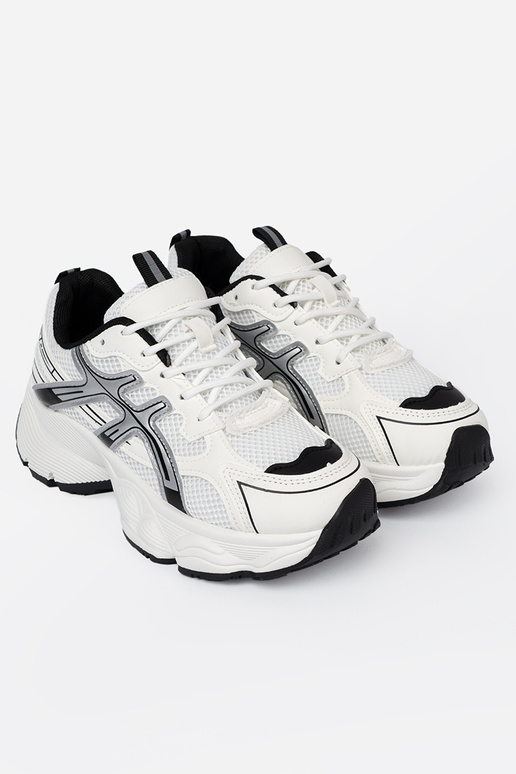 Blanco-de color negro conveniente Zapatillas modelo zapatos. con malla