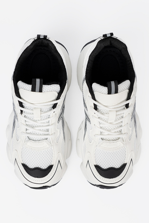 Blanco-de color negro conveniente Zapatillas modelo zapatos. con malla