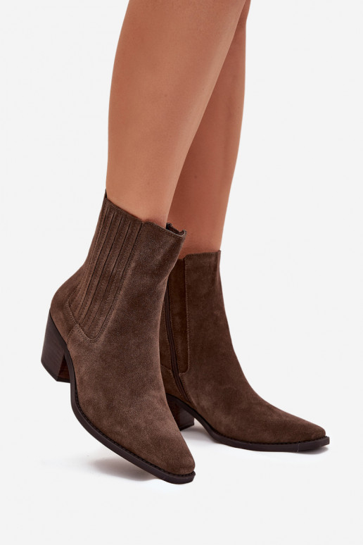 de gamuza Botas con calefacción interior. de color caqui Arelia de gamuza Botas con calefacción interior. de color caqui Arelia