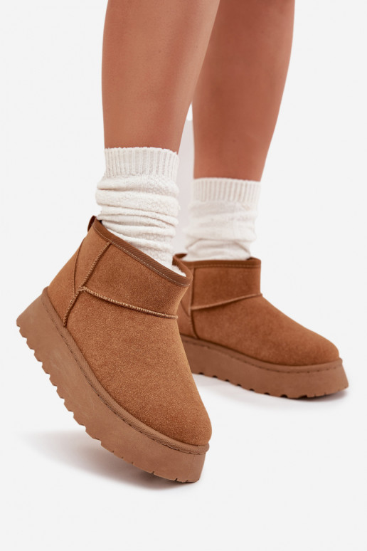 Botas de nieve Femenino con una plataforma calentamiento con pelo dentro color marrón Vesirae