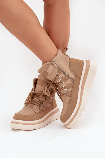 Botas de mujer con una plataforma color marrón Liorae 2