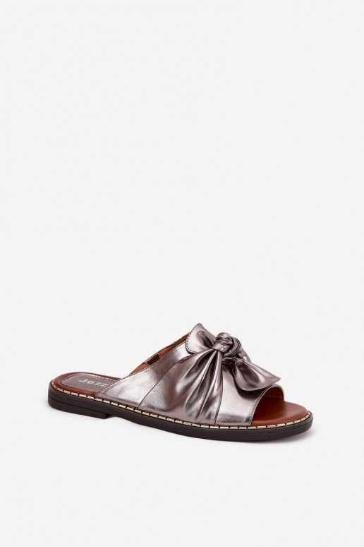 zapatillas de mujer con tacones anchos color gris Nelvira