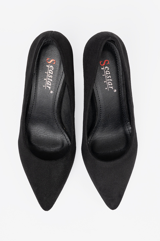 modelo clásico ante zapatos