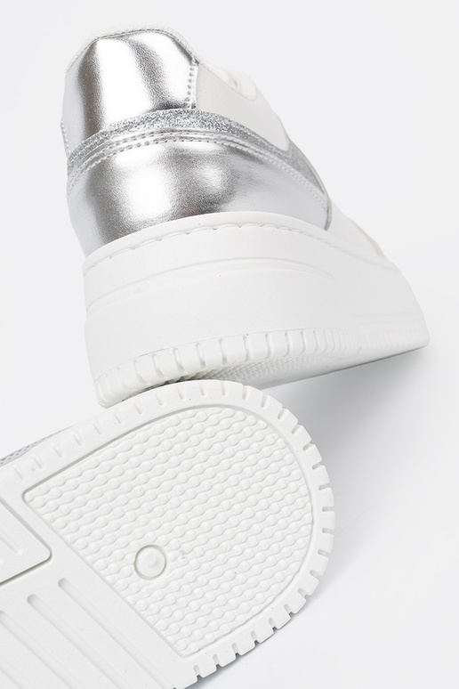 Blanco plata Zapatillas modelo zapatos. z połyskującymi detalami