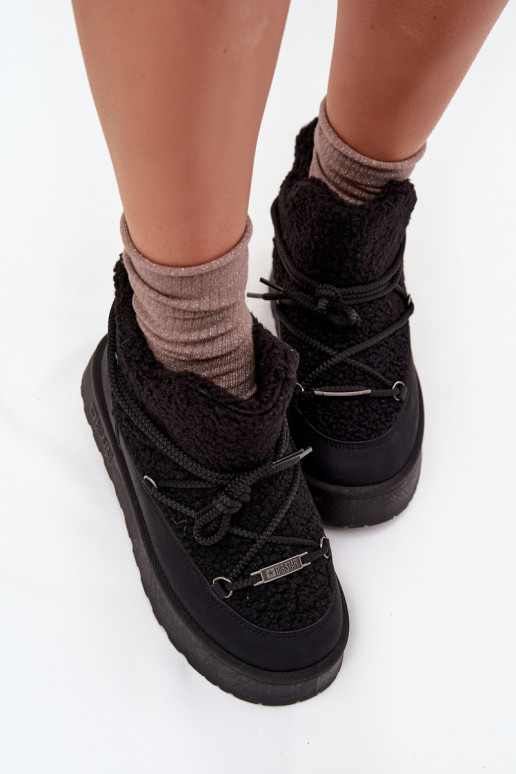 Botas de nieve Femenino con una plataforma con un abrigo de piel Typu Baranek Big Star SS274109 de color negro