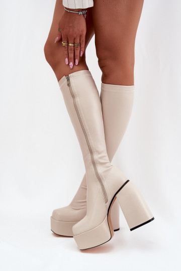 Botas de caña alta de mujer con tacón y plataforma color marfil Yavira