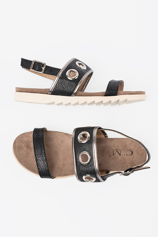 de color negro sandalias z ozdobnymi metaloAymi kółkami