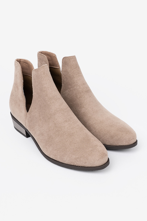 beige zapatos z Aycięciami