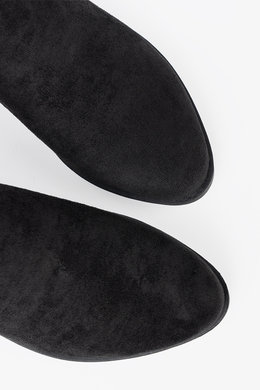 de color negro zapatos z Aycięciami