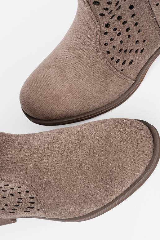 beige zapatos calado A koAbojskim stylu