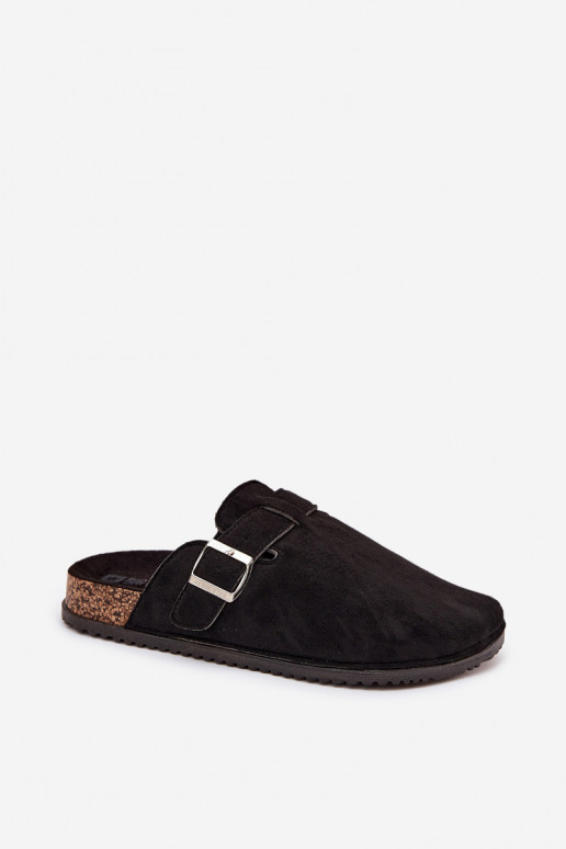 Zapatillas Zuecos Femenino con una plataforma color plata con hebillas Big Star SS274736 de color negro