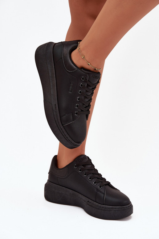 Zapatillas modelo zapatos. Femenino con una plataforma Big Star SS274244 de color negro