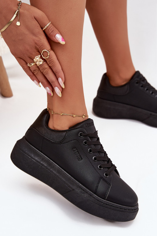 Zapatillas modelo zapatos. Femenino con una plataforma Big Star SS274244 de color negro