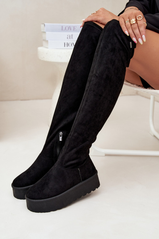 botas de mujer con una plataforma por encima de la rodilla Big Star SS274264 de color negro