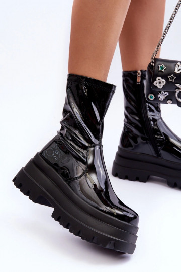 con efecto barniz Botas con una plataforma de color negro Kylira