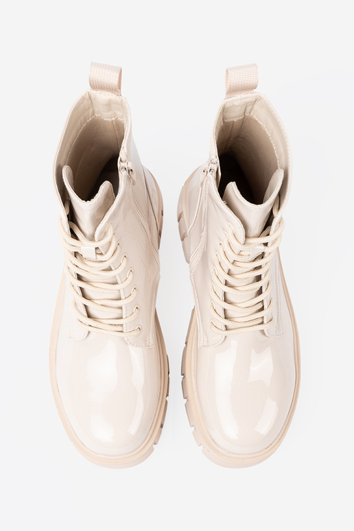 Elegante botas altas de montar lacado A odcieniu brillantementebeigem